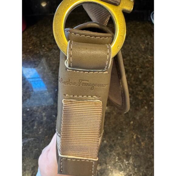 Salvatore Ferragamo Gancini Flap Adjustable Strap Shoulder Bag CoA - Picture 9 of 11